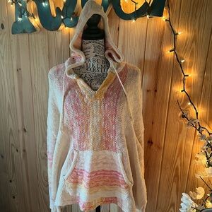 🏄‍♀️ 🌸🔆Rip Curl Cream, Orange and Pink V-Neck Hoodie🔆🌸🏄‍♀️